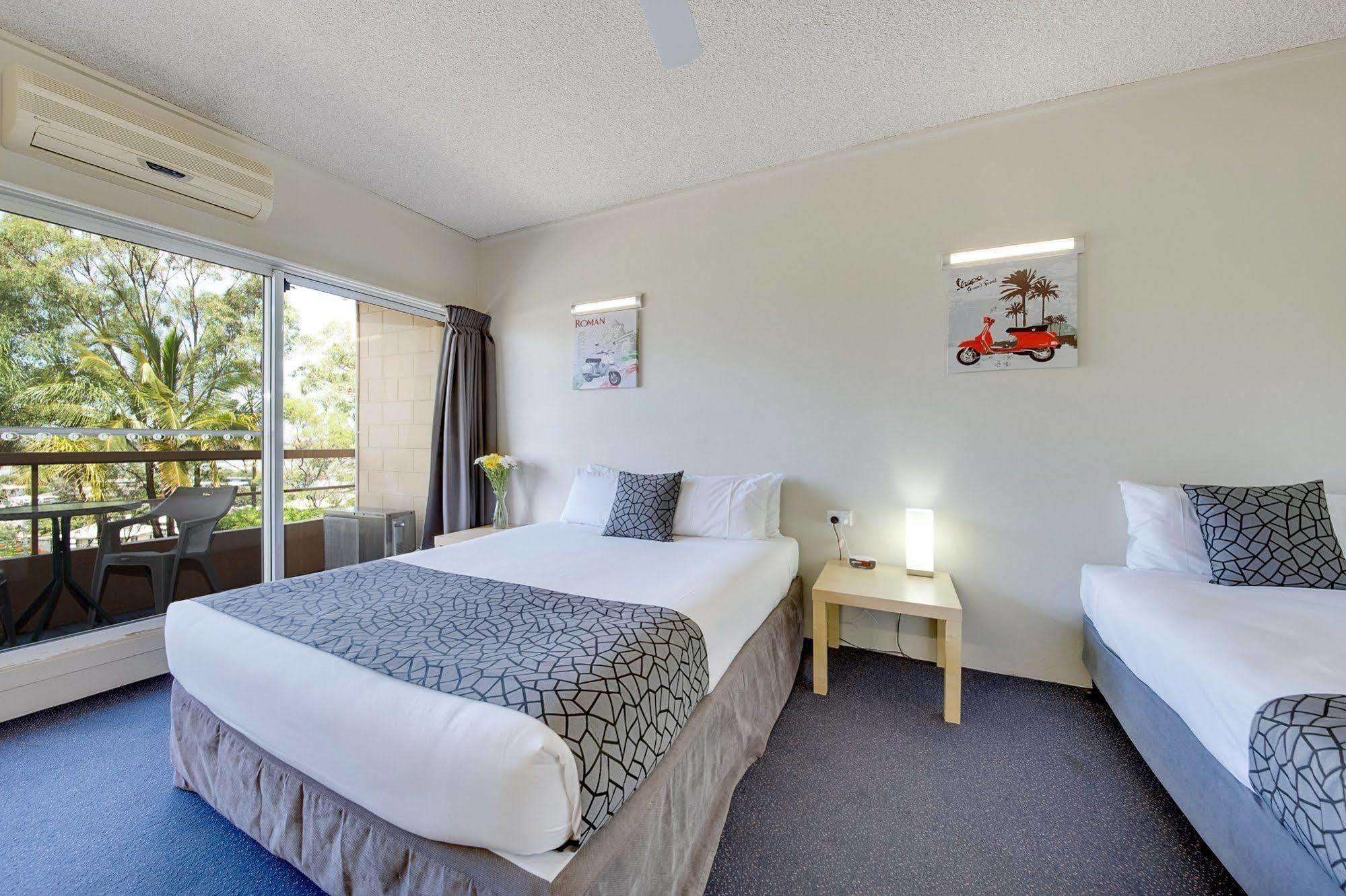 Camelot Motel Gladstone Exteriér fotografie