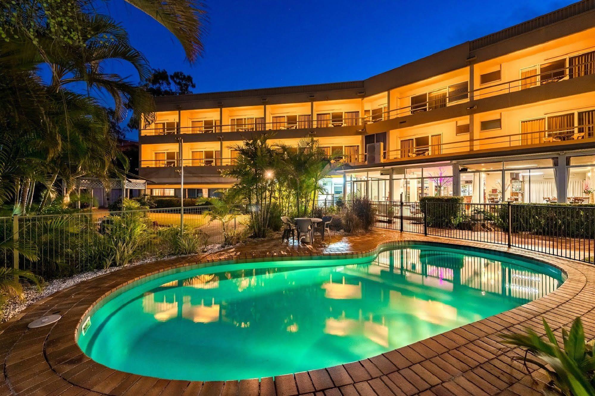 Camelot Motel Gladstone Exteriér fotografie