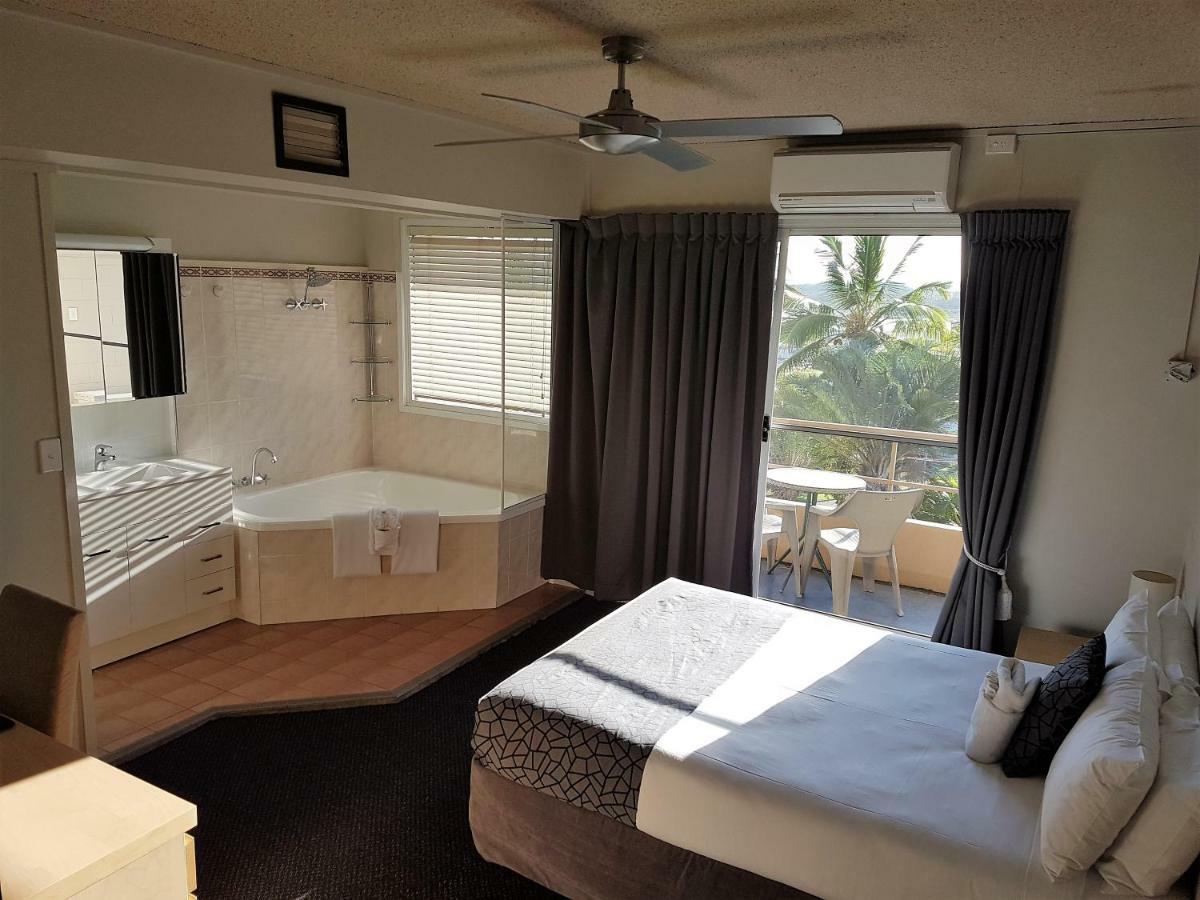 Camelot Motel Gladstone Exteriér fotografie